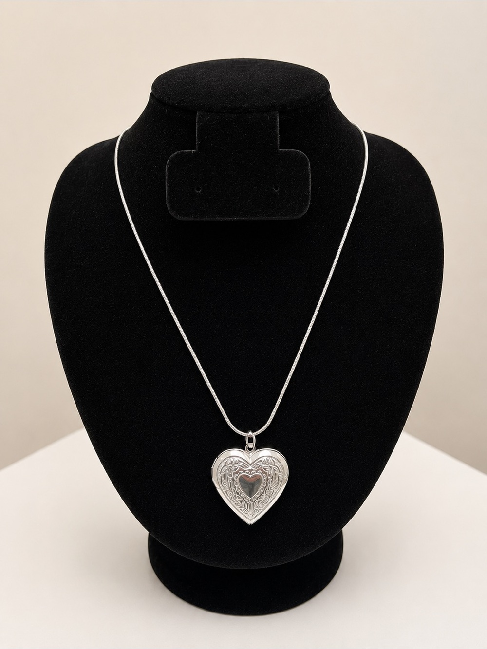 .925 Sterling Silver Heart Locket Necklace with vintage Floral Engraving